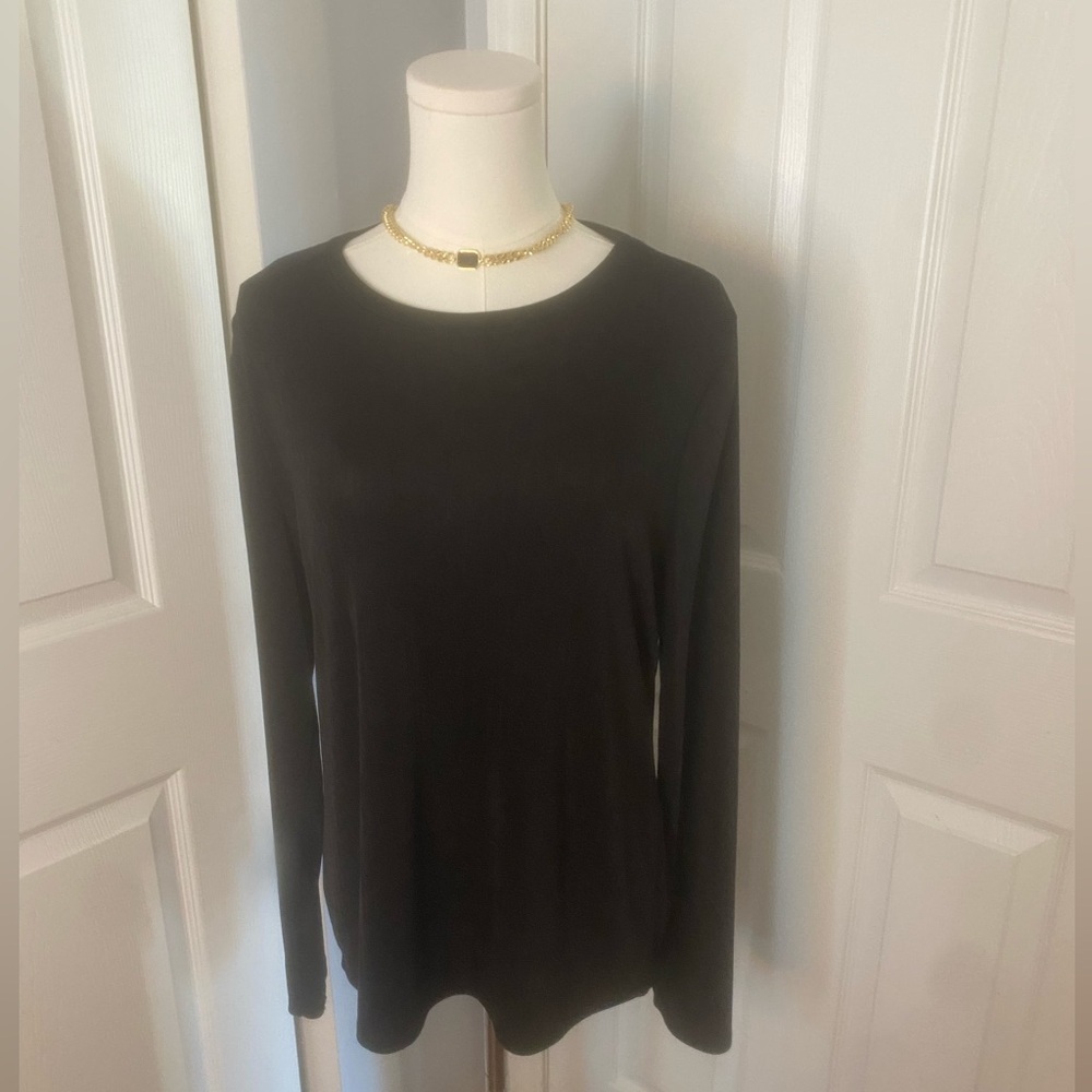 Cyrus Classic Black Top